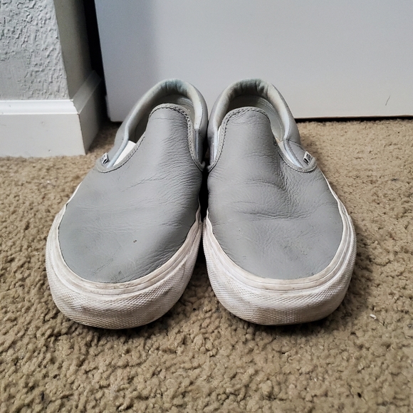 Gray Men's slip-on Vans!! - Picture 2 of 4